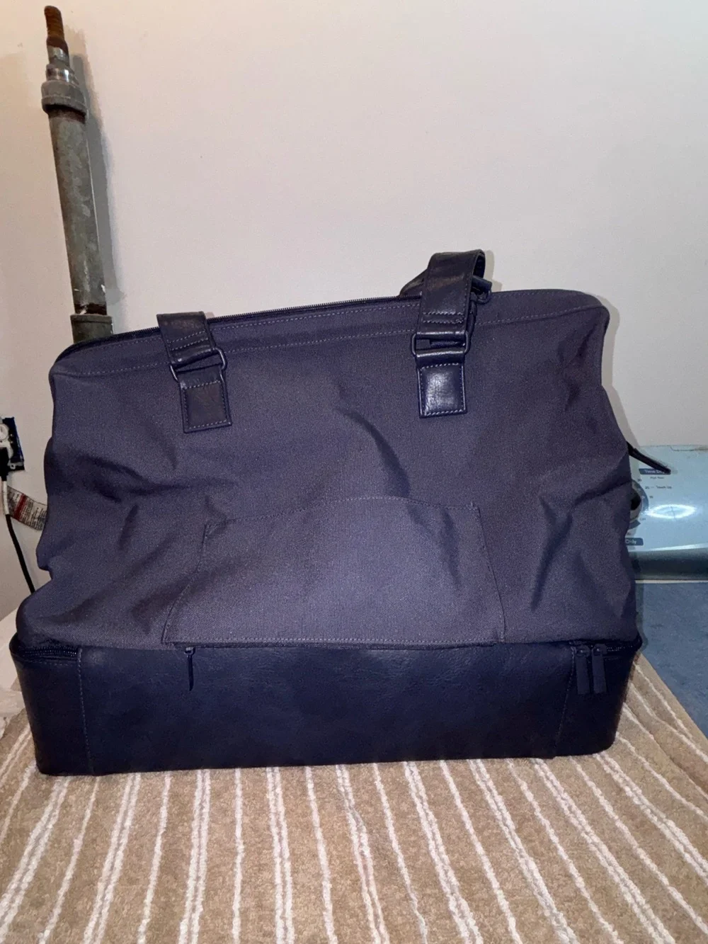 BEIS original navy weekender